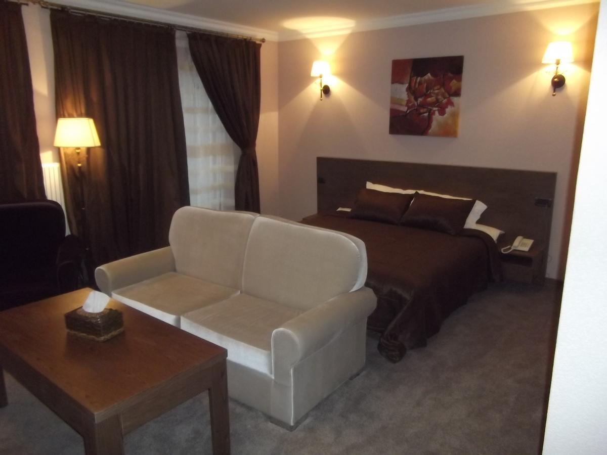 Sheki Olimpiya Hotel & Resort Exterior photo